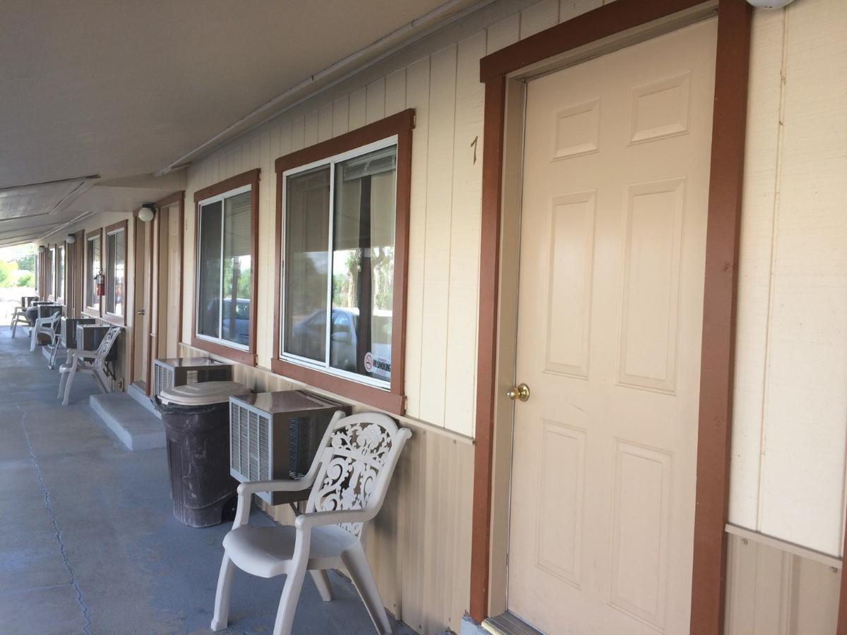 Crimson Hills Motel Parowan ภายนอก รูปภาพ